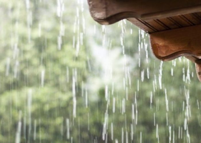 Chuvas de verão: danos em veículos e imóveis